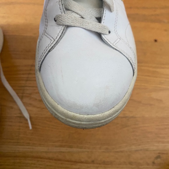 NIKE Women's Court Royale 2 Mid Sneakers White/Gold/Yellow - Picture 7 of 7